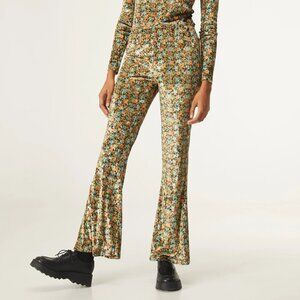 NWT Compañía Fantástica Ditsy Floral Print Velvet Flared Trouser Green Size XS
